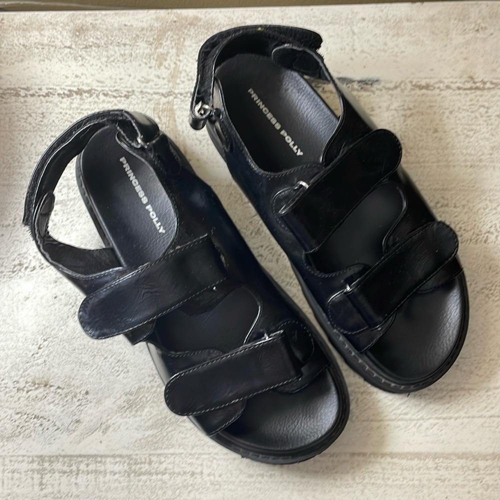 Princess Polly Sandles